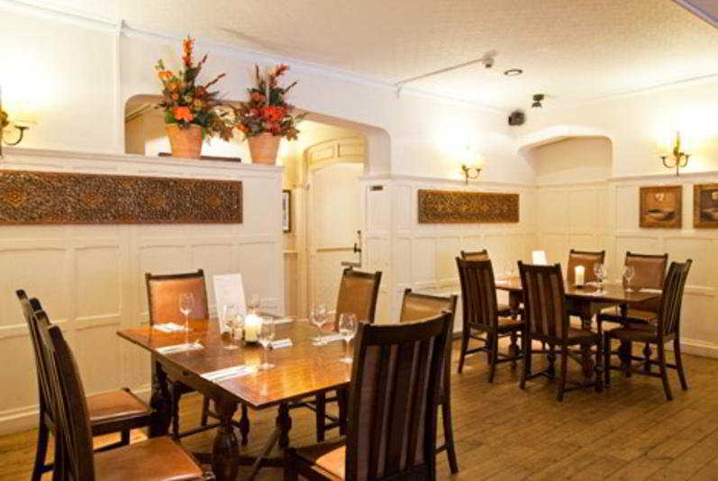 Ely Hotel By Chef & Brewer Collection キャンバリー エクステリア 写真